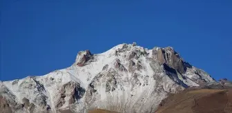 Erciyes dağı volkanik mi? Erciyes dağının özelikleri neler? Türkiye'de en çok volkanik dağ hangi bölgede?