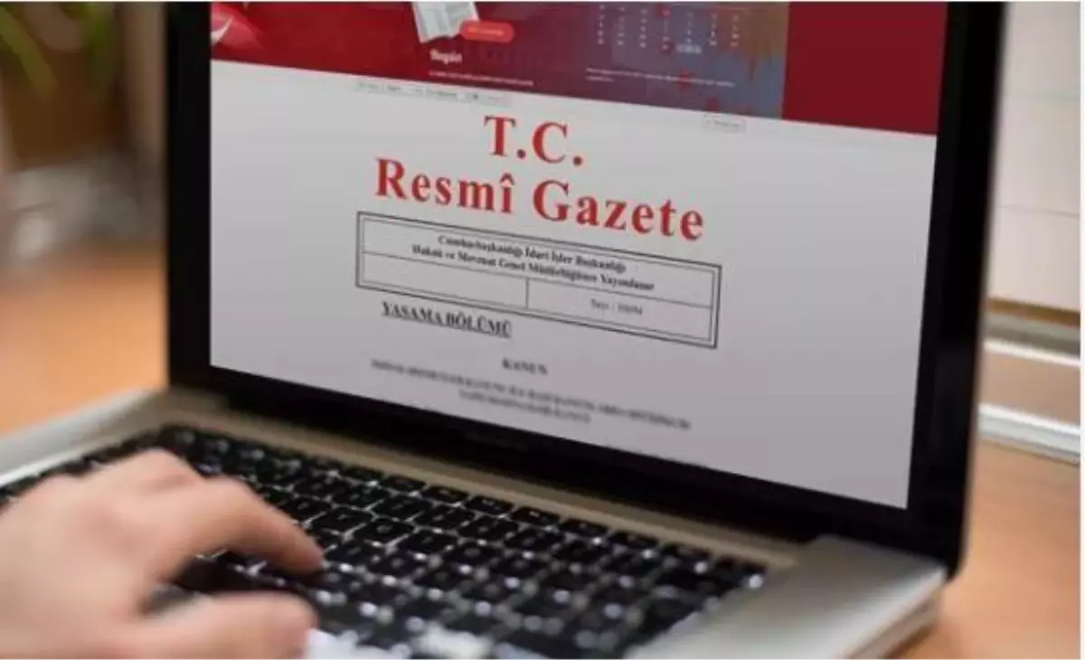 EYT Resmi Gazete'de yayınlandı mı, yürürlüğe girdi mi? 3 Mart 2023 Resmi Gazete kararları