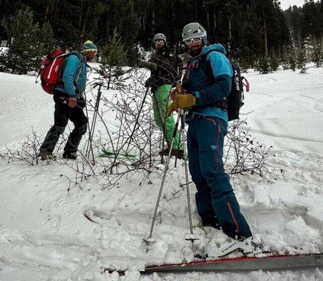 Artvin'de çığ: 2 ölü, 7 yaralı Artvin'de çığ: 2 ölü, 7 yaralı