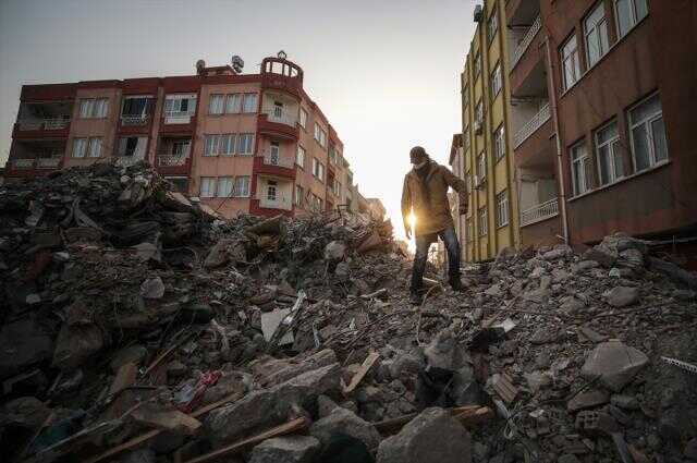 Son Dakika: Depremde hayatını kaybedenlerin sayısı 45 bin 968'e yükseldi