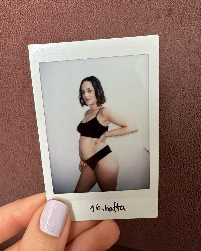 Oyuncu Bora Akkaş ve Oben Alkan çiftinden bebek müjdesi Oyuncu Bora Akkaş ve Oben Alkan çiftinden bebek müjdesi