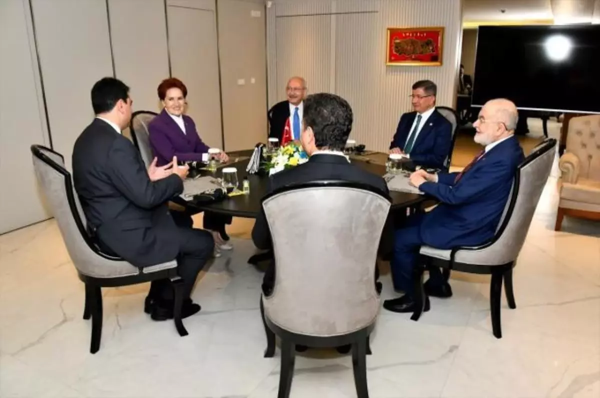 Altılı masa toplantısı saat kaçta? 6'lı masa toplantısı ne zaman, başladı mı?