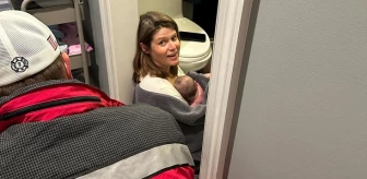 Ünlü haber spikeri Kasie Hunt, hastaneye yetişemeyince bebeğini banyoda dünyaya getirdi