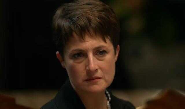 Aile dizisi Leyla kimdir, kim canlandırıyor? Aile Leyla Soykan Sayıcı (Canan Ergüder) kimdir, kaç yaşında, nereli? Aile dizisi Leyla kimdir, kim canlandırıyor? Aile Leyla Soykan Sayıcı (Canan Ergüder) kimdir, kaç yaşında, nereli?