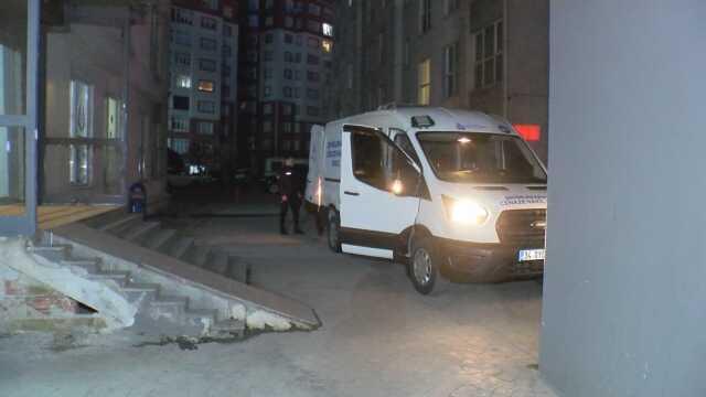 Annesine son bir mesaj yazan genç, otel odasında kafasından vurulmuş halde bulundu