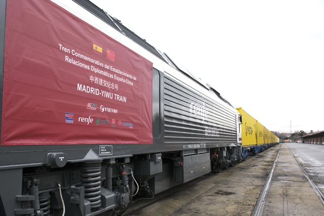 Çin-İspanya Diplomatik İlişkilerinin 50. Yıl Dönümünde Karşılıklı Yük Treni Seferleri Düzenlendi