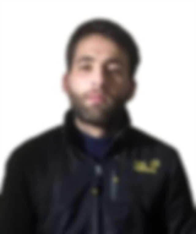 Eski eşinin uygunsuz fotoğrafını atan kişiy kovalayıp art arda kurşun yağdırdı