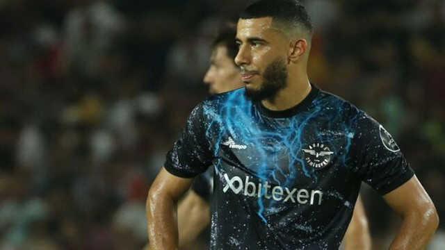 Süper Lig'in en fazla kırmızı kart görün oyuncusu oldu! Rakibine tokat atan Belhanda, G.Saray maçında yok Süper Lig'in en fazla kırmızı kart görün oyuncusu oldu! Rakibine tokat atan Belhanda, G.Saray maçında yok