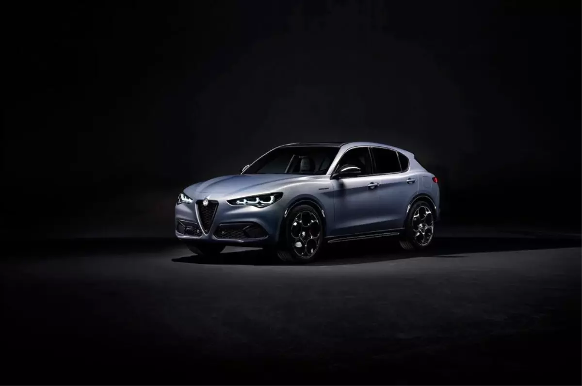 Yenilenen Alfa Romeo Giulia ve Stelvio Türkiye'de!