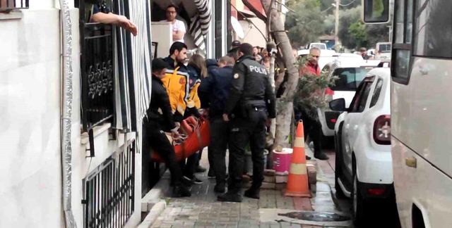 Annesini öldüren babasına engel olamayan çocuğun feryatları yürekleri dağladı