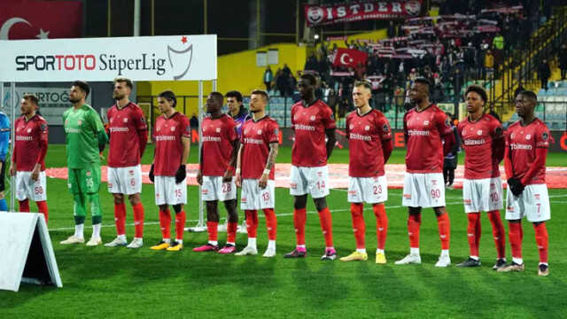 Gradel kızardı İstanbulspor rahat kazandı! Haftanın kapanış maçında İstanbulspor Sivasspor'u 3-0 yendi