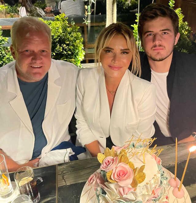 Sosyeetik isim Aslı Şen ve iş insanı Metin Şen'in 23 yıllık evliliği tek celsede bitti