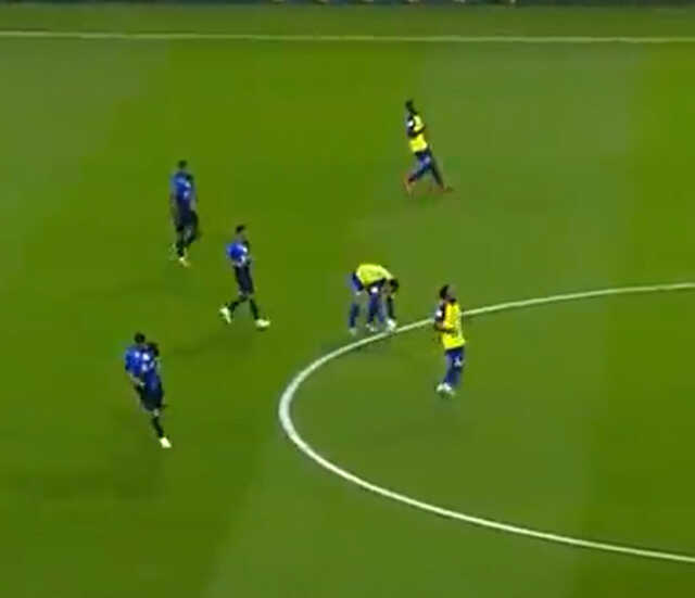 Arabistan'da kendini iyice bozdu! Ronaldo'dan stadı buz kestiren hareket