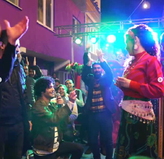 Haberler.com Türkiye ve dünya haber gündemi: Haberler.com editörleri 15 Mart 2023'deki önemli haberleri ve haber başlıklarını sizler için derledi! Haberler.com Türkiye ve dünya haber gündemi: Haberler.com editörleri 15 Mart 2023'deki önemli haberleri ve haber başlıklarını sizler için derledi!