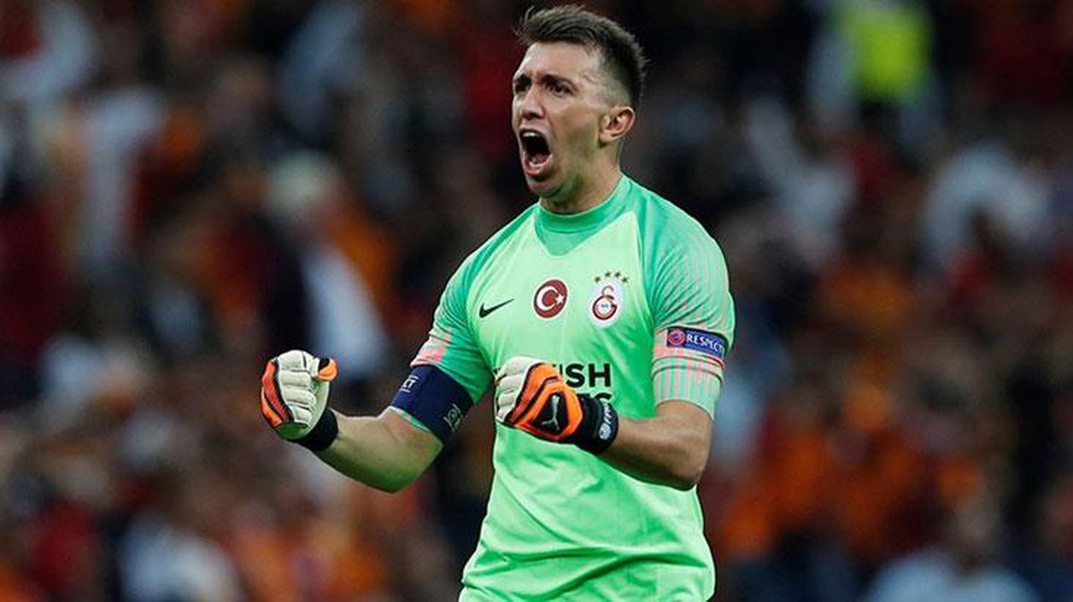 Performansıyla göz dolduruyor! Muslera'nın bu sezonki istatistiğini duyanlar kulaklarına inanamıyor
