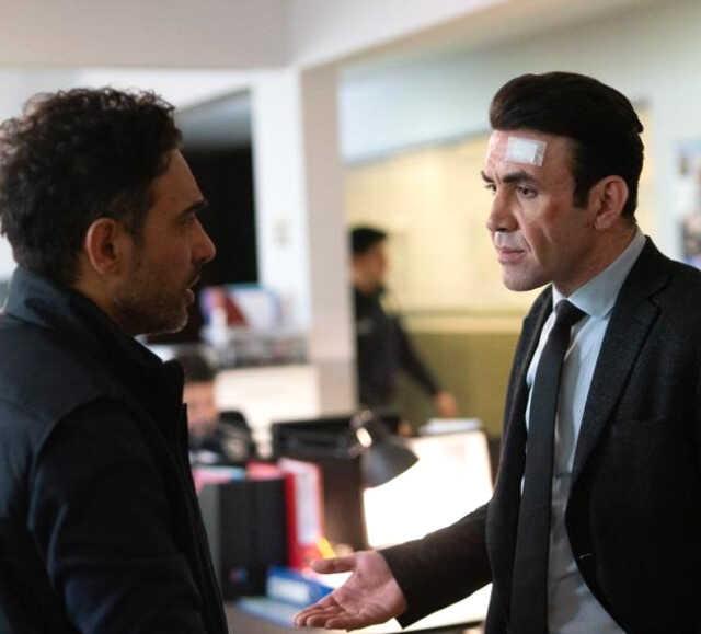 Yapım şirketi tarafından sete gelmemekle suçlanan Mehmet Yılmaz Ak'tan cevap Yapım şirketi tarafından sete gelmemekle suçlanan Mehmet Yılmaz Ak'tan cevap