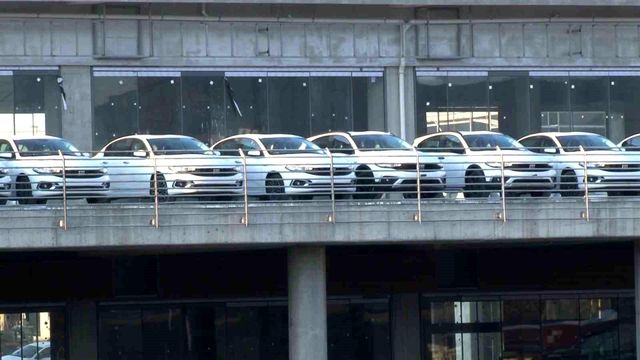 Maltepe'de sıfır araç almak isteyen vatandaşa bayi şoku