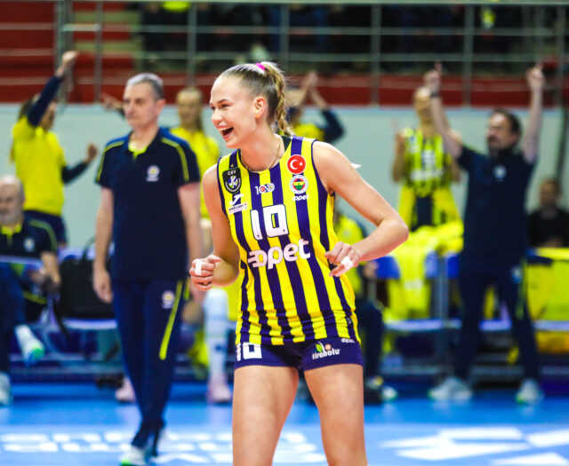 Temsilcimiz Fenerbahçe'den muhteşem zafer! Dünya şampiyonu Imoco'yu perişan ettik