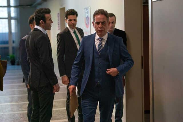 Mehmet Yılmaz Ak'ın Yargı dizisinden ayrılmasıyla Yurdaer Okur kadroya geri döndü Mehmet Yılmaz Ak'ın Yargı dizisinden ayrılmasıyla Yurdaer Okur kadroya geri döndü