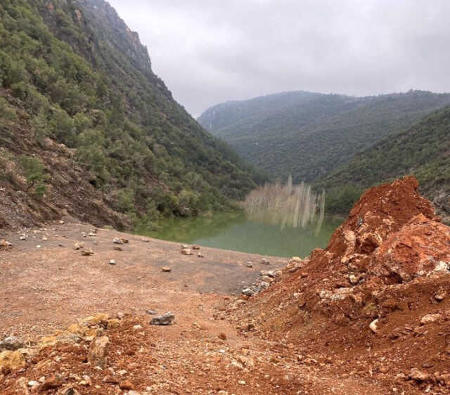 Deprem bölgesinde doğal göl paniği