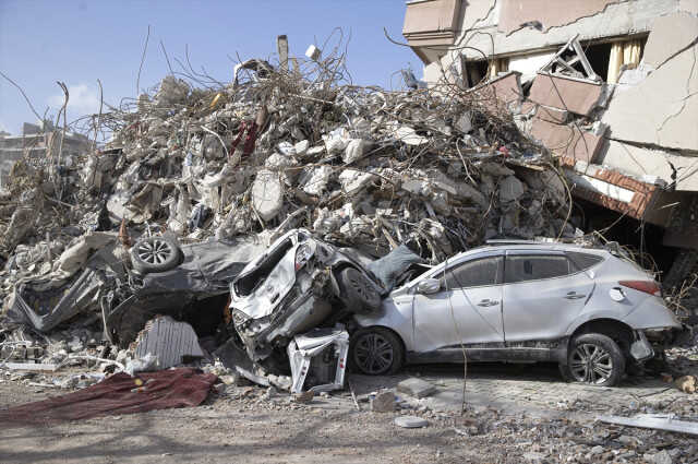Son Dakika: Kahramanmaraş merkezli depremlerde hayatını kaybedenlerin sayısı 49 bin 589'a yükseldi