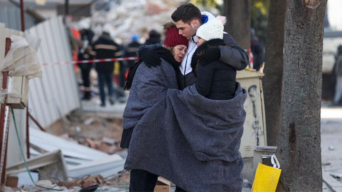 Son Dakika: Kahramanmaraş'ta 4.6 büyüklüğünde deprem! Çevre illerden de hissedildi