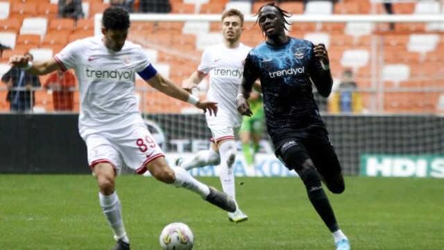 Zirve takibi sürüyor! Adana Demirspor Antalyaspor'u rahat geçti Zirve takibi sürüyor! Adana Demirspor Antalyaspor'u rahat geçti