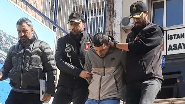 EYÜPSULTAN'DA ÇALIŞMADIĞI İÇİN TEPKİ GÖSTEREN BABASINI ÖLDÜREN ŞÜPHELİ YAKALANDI EYÜPSULTAN'DA ÇALIŞMADIĞI İÇİN TEPKİ GÖSTEREN BABASINI ÖLDÜREN ŞÜPHELİ YAKALANDI