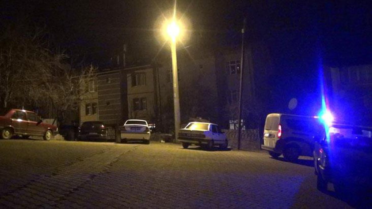 Tüfekle yaralanan genç kız hayatını kaybetti