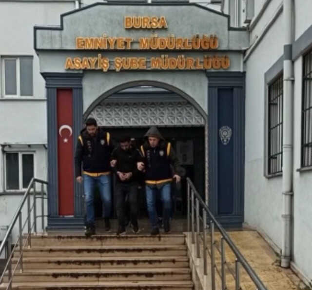 Bursa'da içtiği kelle-paça çorba, oto hırsızını ele verdi Bursa'da içtiği kelle-paça çorba, oto hırsızını ele verdi