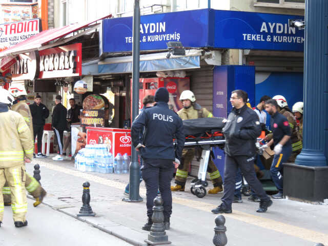 Pendik'te 7 katlı otelde yangın çıktı! 2 kişi hayatını kaybetti