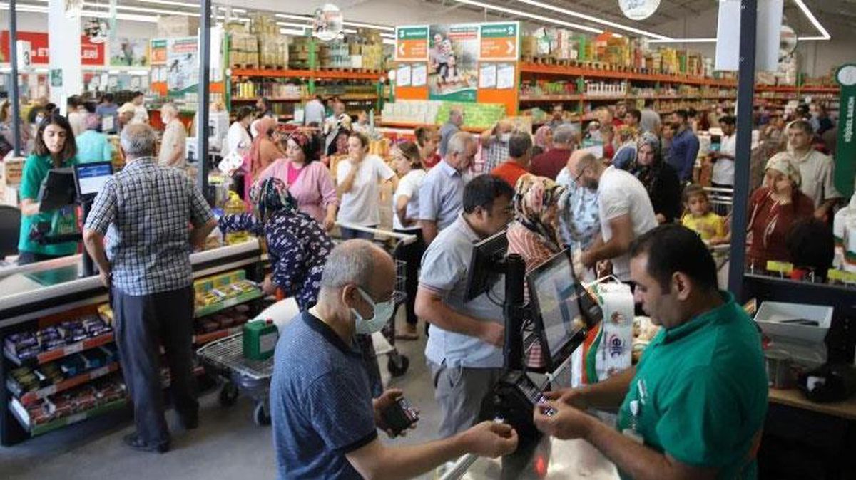 Tarım Kredi Kooperatif marketleri, temel gıda ve temizlik ürünlerini içeren 900 üründe fiyatları sabitledi