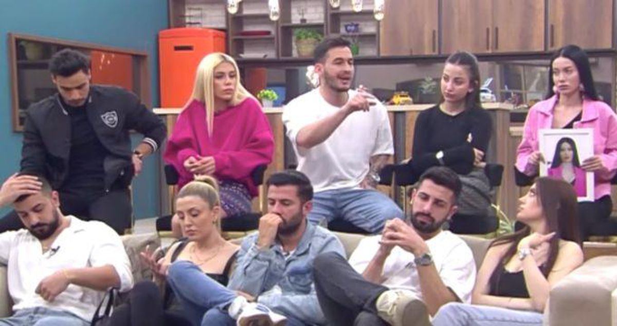 Kısmetse Olur 89.bölüm İZLE! Kısmetse Olur kim elendi? 25 Mart Kısmetse Olur Aşkın Gücü yeni bölüm İZLE!