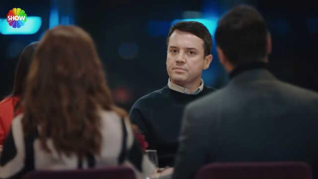 Kızılcık Şerbeti dizisindeki 'İçki' sahnesi izleyicilerin tepkisini çekti Kızılcık Şerbeti dizisindeki 'İçki' sahnesi izleyicilerin tepkisini çekti