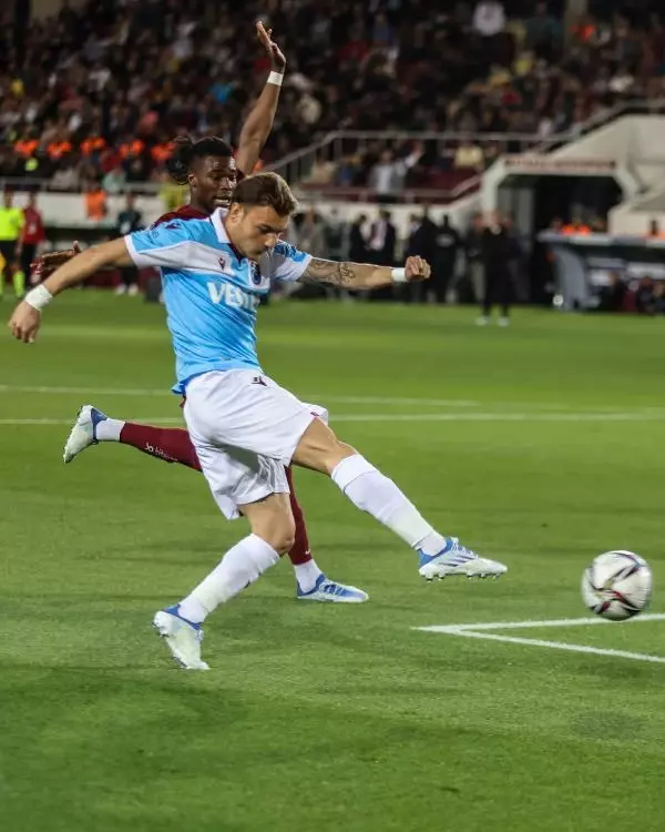 Son şampiyonda ortalık karıştı! Trabzonspor'a 10 futbolcunun menajerinden dava