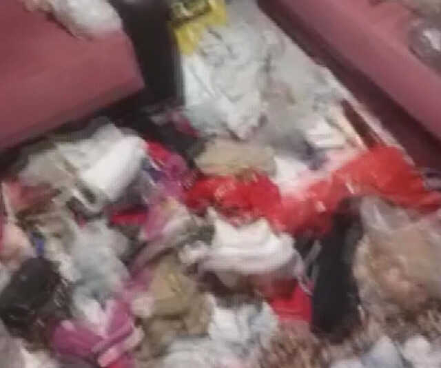 KONYA'DA ÇÖP EVDE BULUNAN 1,5 YAŞINDA KIZ ÇOCUĞU HASTANEYE KALDIRILDI
