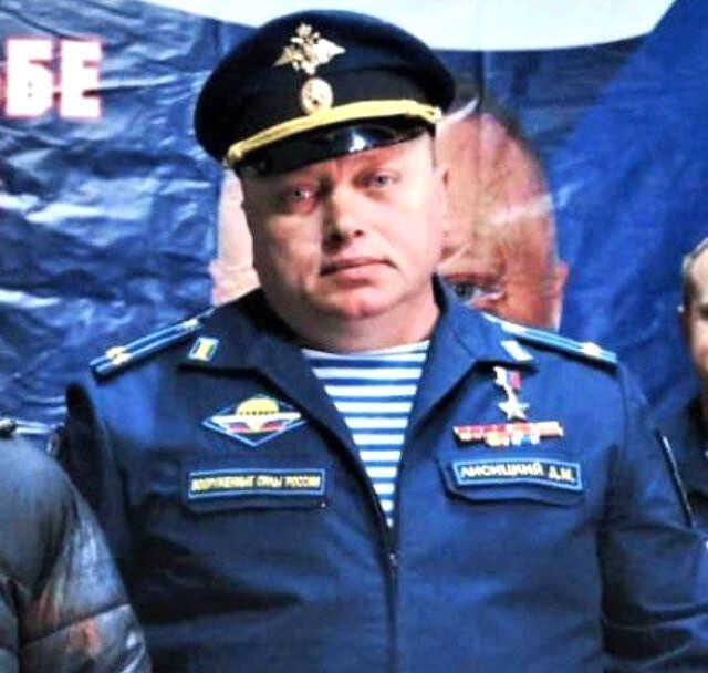 Putin'in 'Kahraman' unvanı verdiği Rus komutan Dmitry Lissitzky evinde ölü bulundu