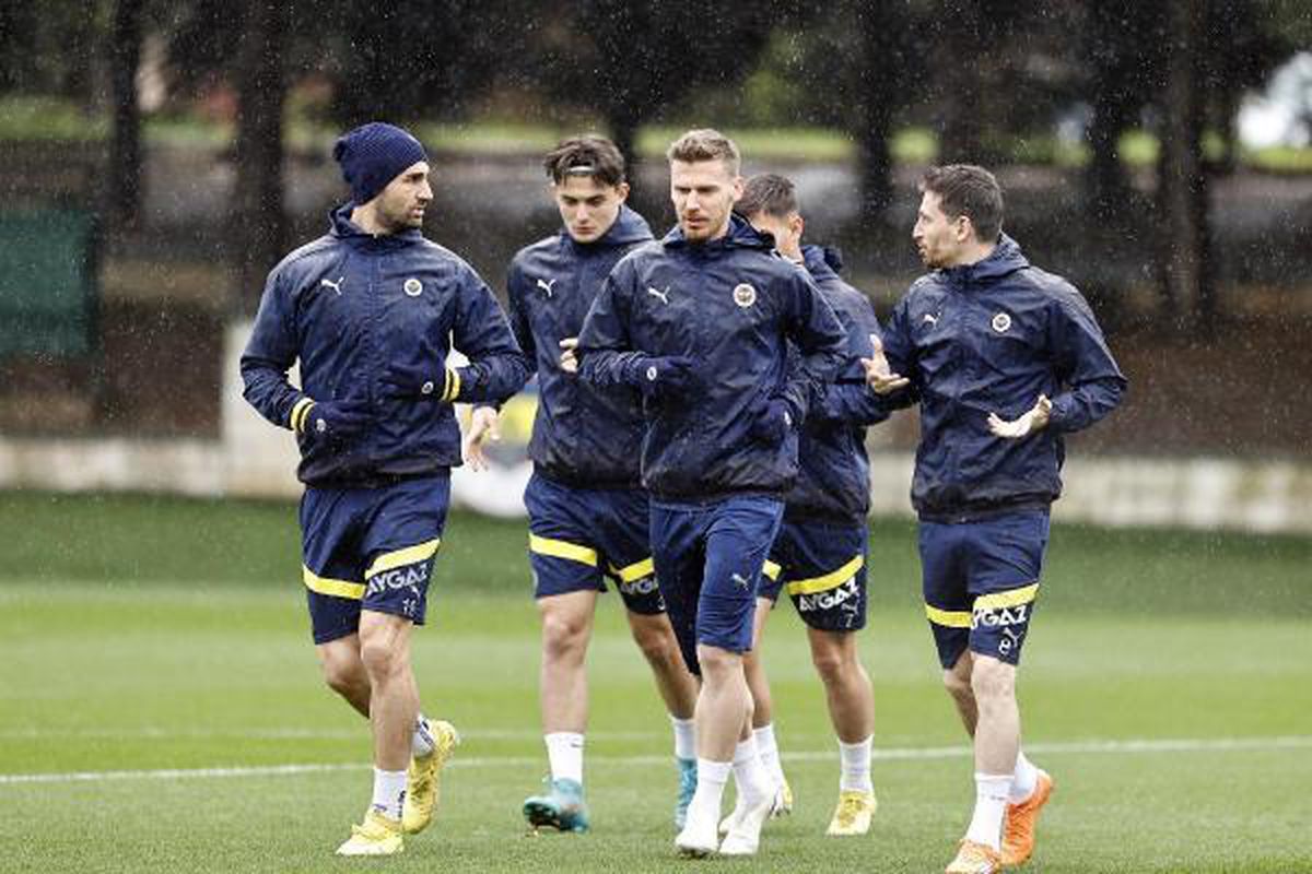 Fenerbahçe'de Beşiktaş mesaisi başladı