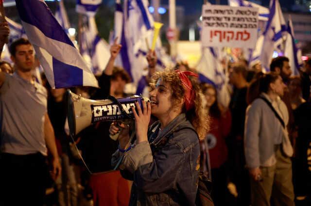 İsrail'de Netanyahu'ya geri adım attıran göstericiler ve talepleri tartışılıyor