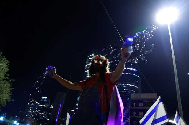 İsrail'de Netanyahu'ya geri adım attıran göstericiler ve talepleri tartışılıyor