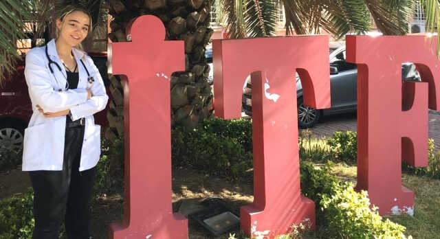 'Sahte doktor' Ayşe Özkiraz'a 8 yıl hapis ve tahliye