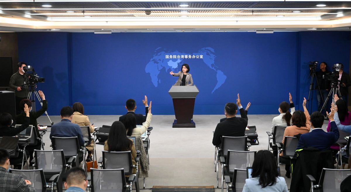 Çin Devlet Konseyi Taiwan İşleri Ofisi Sözcüsü Gazetecilerin Sorularını Yanıtladı