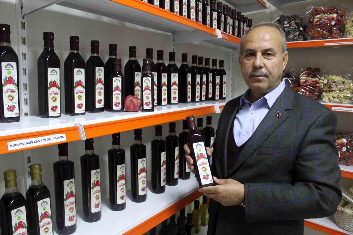 Nar diyarı Oğuzeli'nde 'nar soslu ürünlerin yasaklanması' sevinci