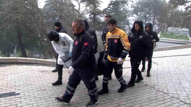 Ümraniye'de mezarlıkta cesedi bulunan kişinin kimliği belirlendi