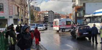 Ankara'da alkollü sürücü ters şeride girerek, EGO otobüsüne çarptı; kaza anı kamerada
