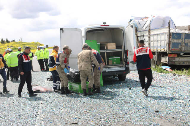 Şanlıurfa'da feci kaza: 2 ölü, 4 yaralı