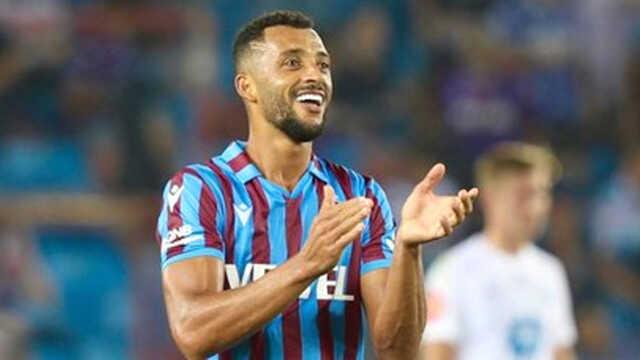 Trabzonspor'da deprem! Yıldız futbolcu ile yollar ayrıldı Trabzonspor'da deprem! Yıldız futbolcu ile yollar ayrıldı