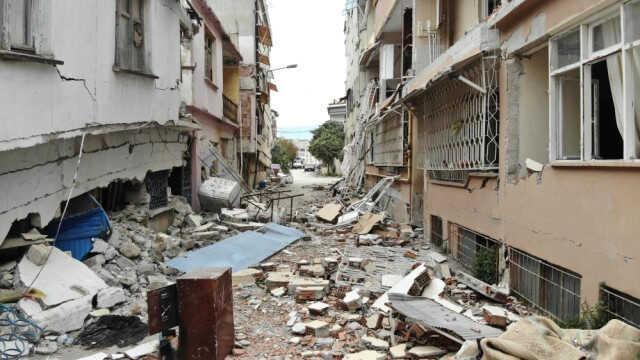 Depremde büyük yıkım! Bu mahallede her 5 kişiden 1'i vefat etti