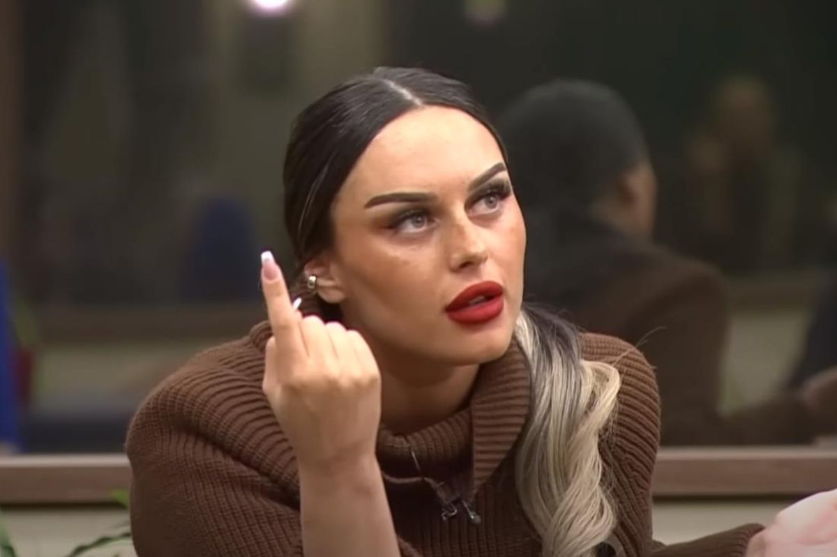 Kısmetse Olur 96. Bölüm fragmanı İZLE! Kısmetse Olur Aşkın Gücü yeni bölüm fragmanı yayınlandı mı? Kısmetse Olur yeni bölüm fragman İZLE!