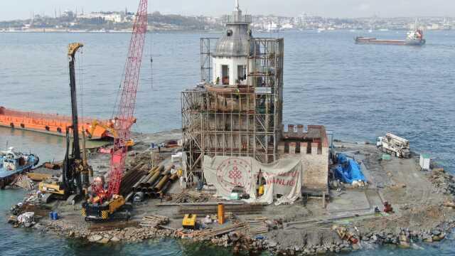 KIZ KULESİ'NDE KUBBE ORTAYA ÇIKTI